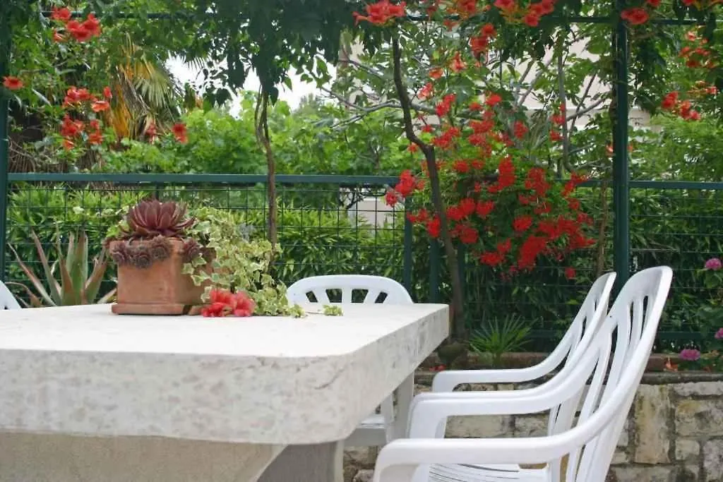 Apartment In Porec - Istrien 43258 0*,